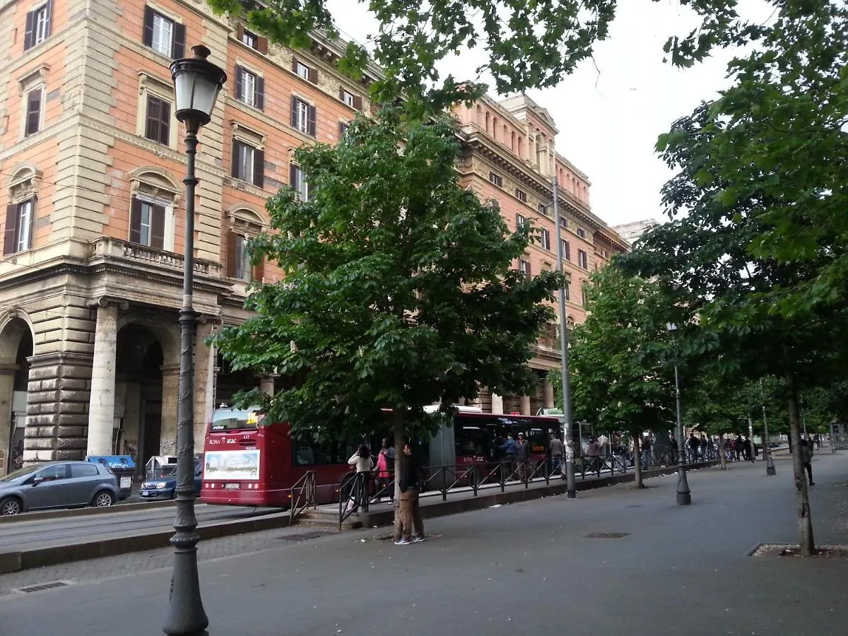 Bed And Breakfast Piazza Vittorio87 Roma 0*,